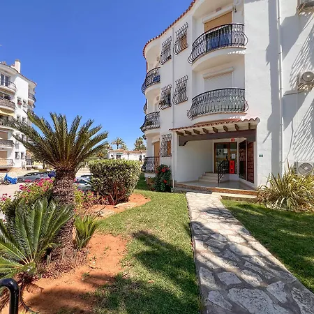 El Estudio De Rocio Con Piscina Y A Un Paso De La Playa En Apartment